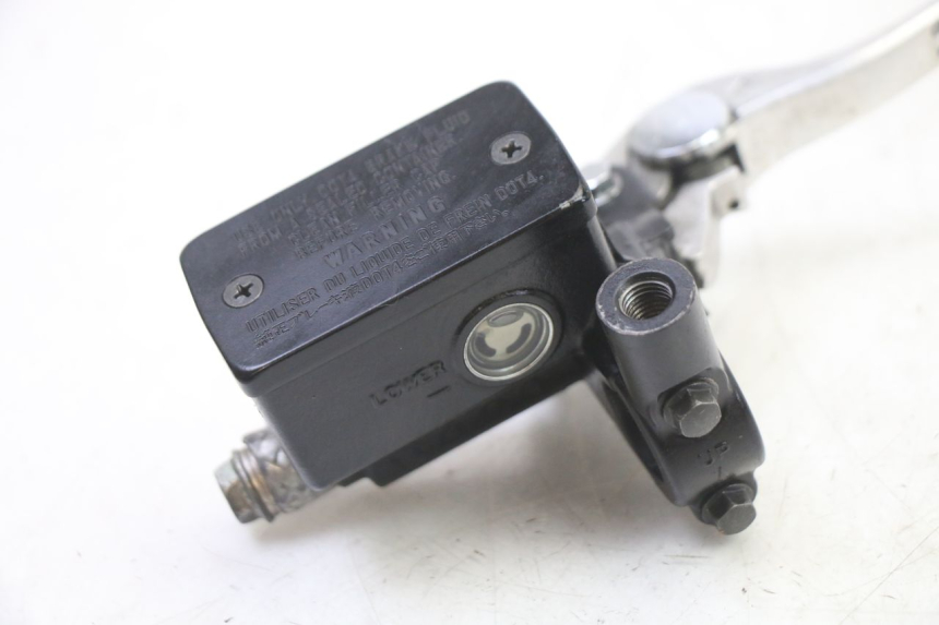 photo de FRONT BRAKE MASTER CYLINDER SUZUKI GSR 750 (2011 - 2017)
