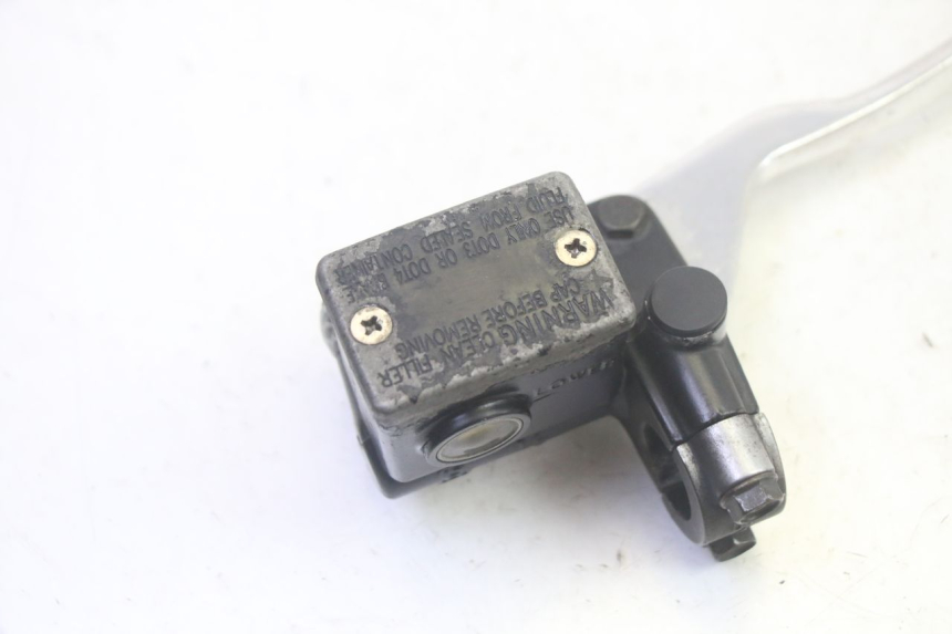 photo de FRONT BRAKE MASTER CYLINDER SYM GTS EVO 125 (2009 - 2013) - Component detail