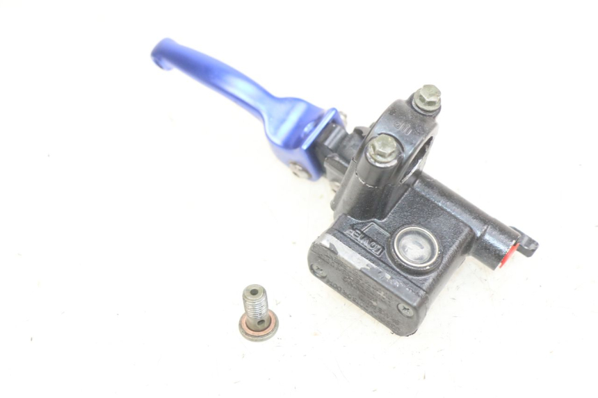 photo de FRONT BRAKE MASTER CYLINDER HONDA CR 125 (1995 - 1997)