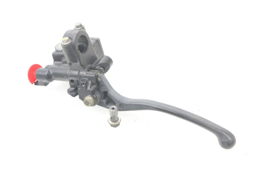 photo de FRONT BRAKE MASTER CYLINDER HONDA FES S-WING SWING 125 (2007 - 2015) - Alternative perspective