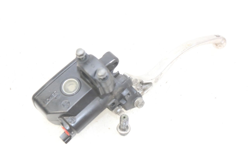 photo de FRONT BRAKE MASTER CYLINDER HONDA FJS SILVERWING SILVER WING 400 (2009 - 2016)