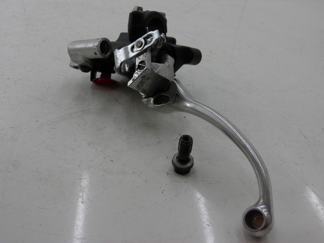 photo de FRONT BRAKE MASTER CYLINDER HONDA NHX LEAD 110 (2008 - 2010)