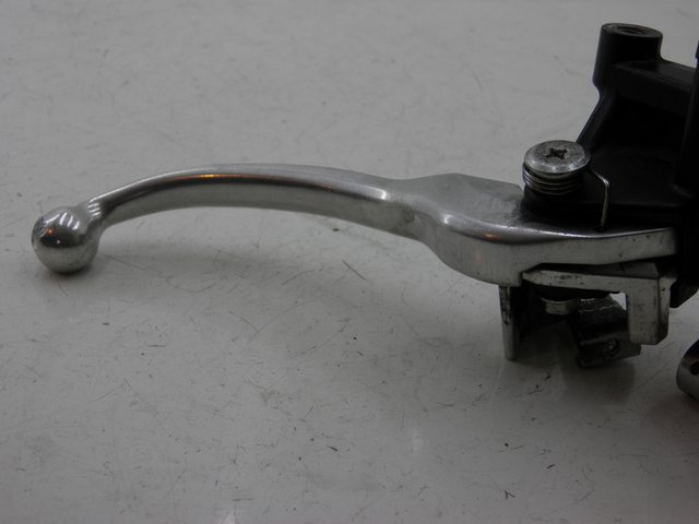 photo de FRONT BRAKE MASTER CYLINDER HONDA NHX LEAD 110 (2008 - 2010)