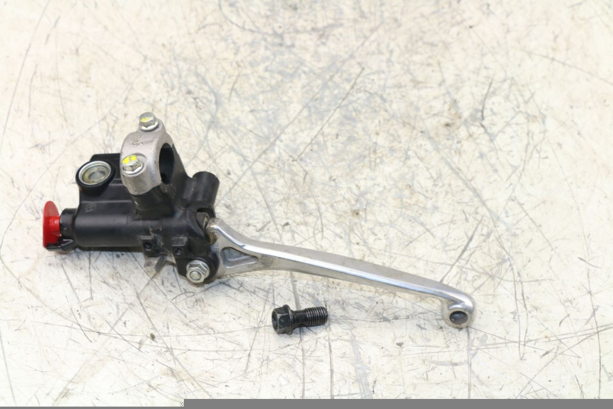 photo de FRONT BRAKE MASTER CYLINDER HONDA VISION 50 (2011 - 2015)