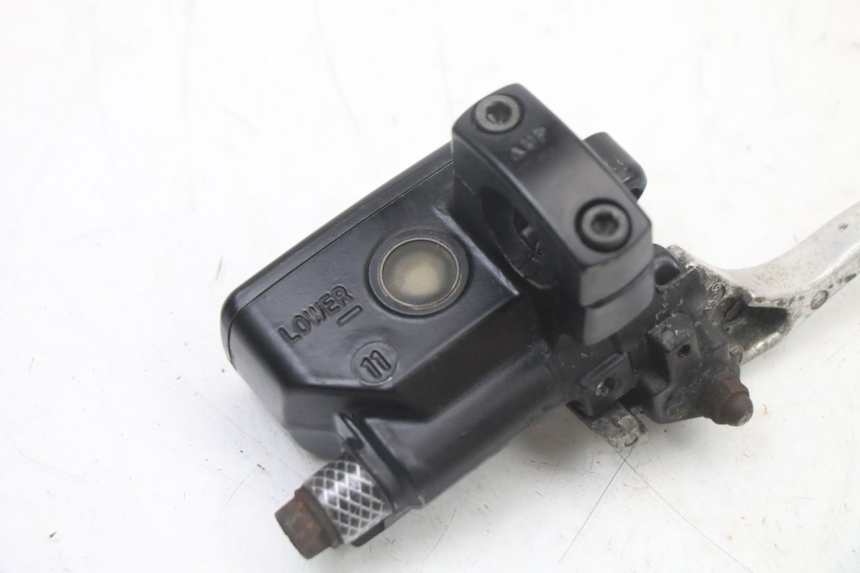 photo de FRONT BRAKE MASTER CYLINDER HONDA VT C2 SHADOW 750 (1997 - 2001)