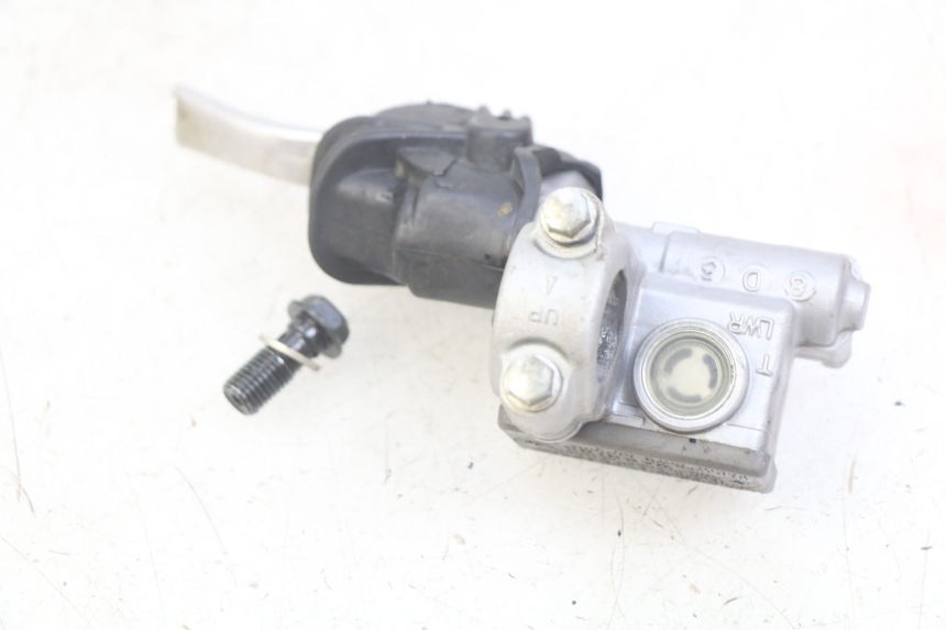 photo de FRONT MASTER CYLINDER KAWASAKI KX 85 (2001 - 2013)