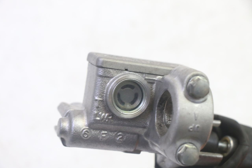 photo de FRONT BRAKE MASTER CYLINDER KAWASAKI KXF KX-F 250 (2017 - 2019) - Zoom on usage condition