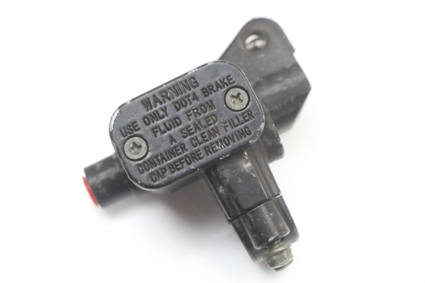photo de FRONT BRAKE MASTER CYLINDER LONGJIA EASY MAX 125 (2020 - 2024)