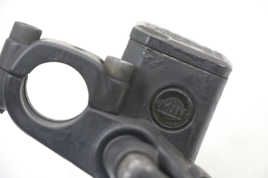photo de FRONT BRAKE MASTER CYLINDER MBK BOOSTER NEXT GENERATION 50 (1995 - 1998)
