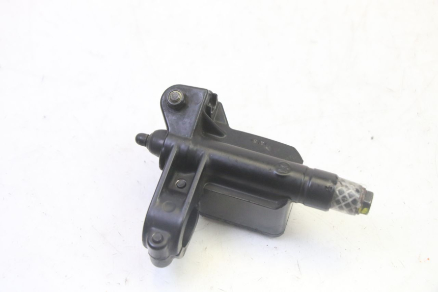 photo de FRONT BRAKE MASTER CYLINDER PIAGGIO MP3 LT 300 (2010 - 2016) - Product overview
