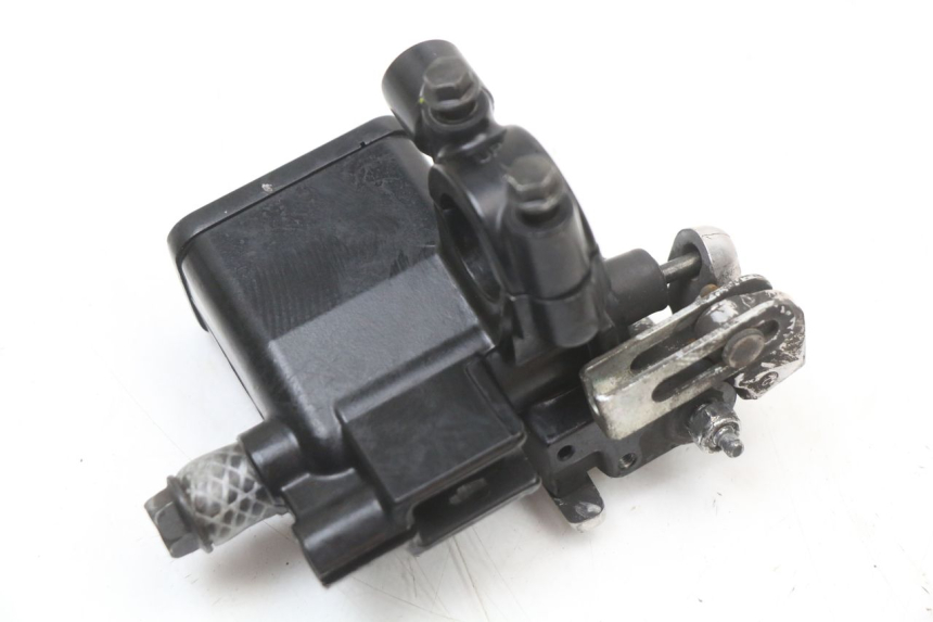 photo de FRONT BRAKE MASTER CYLINDER MBK MW TRYPTIK 125 (2014 - 2016)