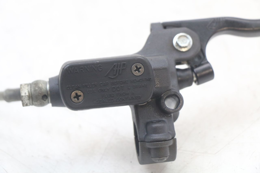 photo de FRONT BRAKE MASTER CYLINDER PEUGEOT LUDIX 50 (2005 - 2007)