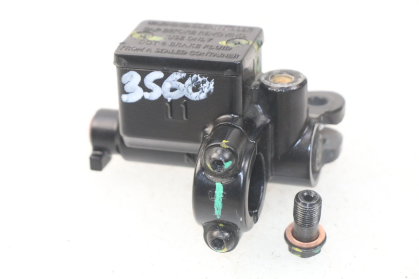 photo de FRONT BRAKE MASTER CYLINDER PIAGGIO LIBERTY IGET 4T 50 (2015 - 2020)
