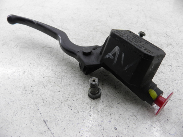 photo de FRONT BRAKE MASTER CYLINDER PIAGGIO X8 125 (2004 - 2007)