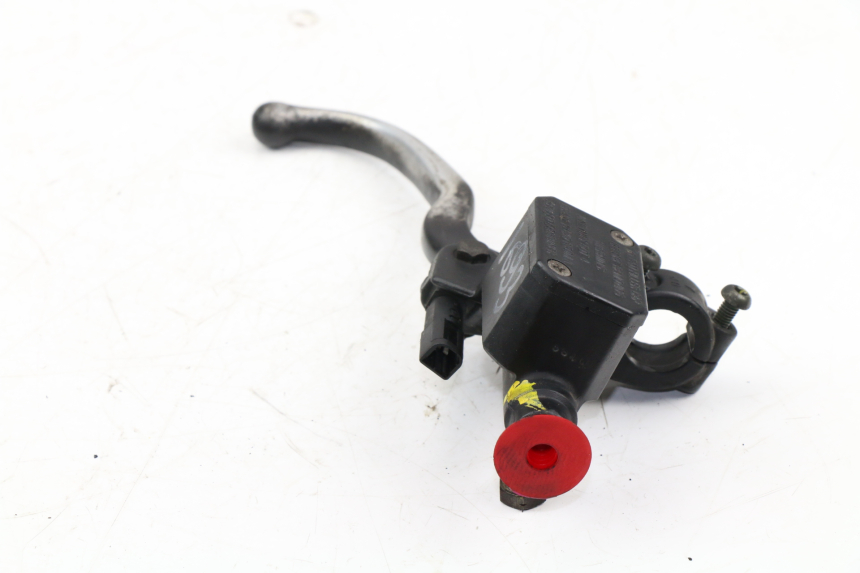 photo de FRONT BRAKE MASTER CYLINDER PIAGGIO X8 125 (2004 - 2007)