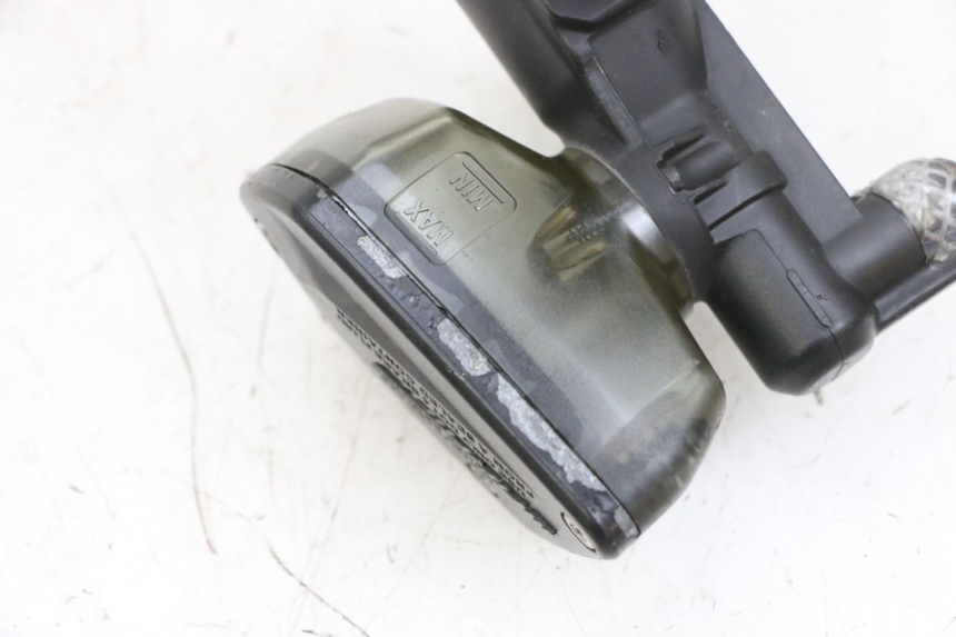 photo de FRONT BRAKE MASTER CYLINDER BMW R RT ABS 1200 (2010 - 2014) - Alternative perspective