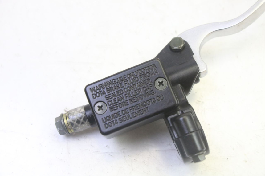 photo de FRONT BRAKE MASTER CYLINDER APOLLO RFZ 125