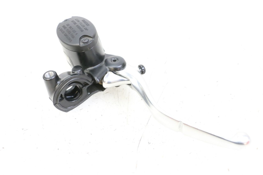 photo de FRONT BRAKE MASTER CYLINDER ROYAL ENFIELD CONTINENTAL GT 650 (2019 - 2024)