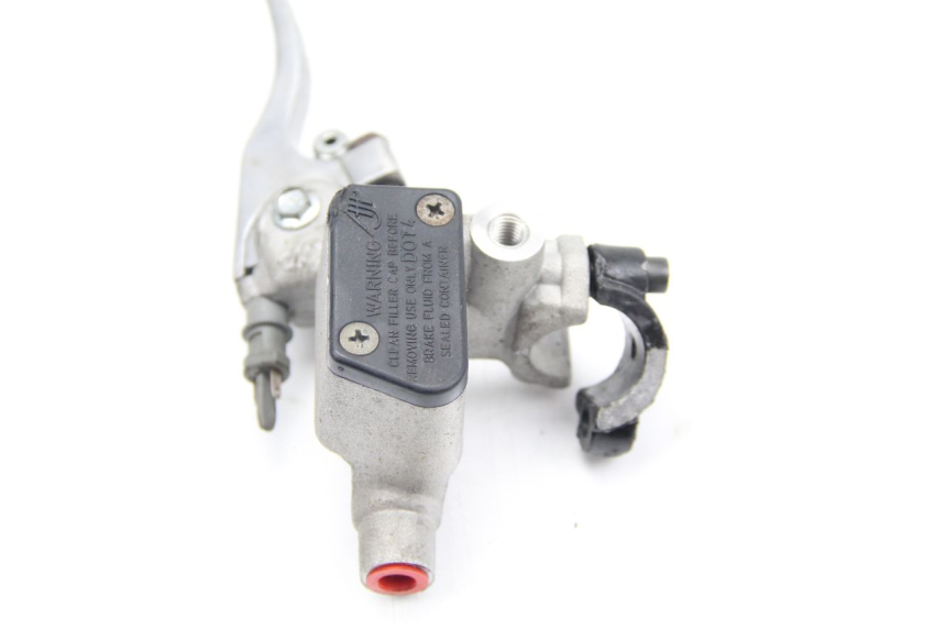 photo de FRONT BRAKE MASTER CYLINDER RIEJU RR 50 (1998 - 2007) - Component detail