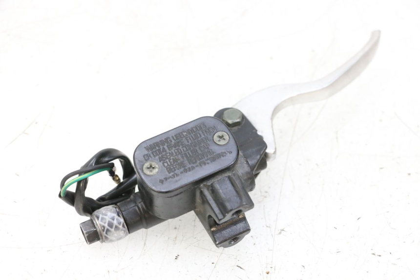 photo de FRONT BRAKE MASTER CYLINDER JM MOTORS SANTANA 50 (2014 - 2023) - Fixing points details