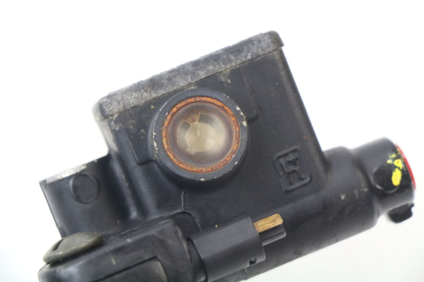 photo de FRONT BRAKE MASTER CYLINDER PIAGGIO SKIPPER 125 (2000 - 2004) - Component detail