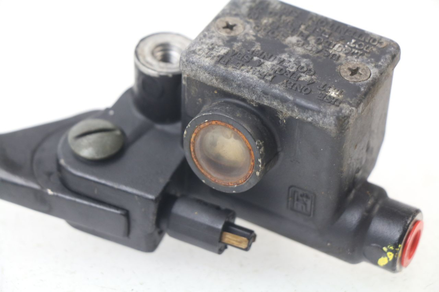 photo de FRONT BRAKE MASTER CYLINDER PIAGGIO SKIPPER 125 (2000 - 2004) - Product overview