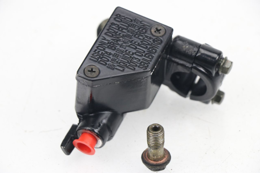 photo de FRONT BRAKE MASTER CYLINDER SYM FIDDLE 3 III 50 (2014 - 2020)