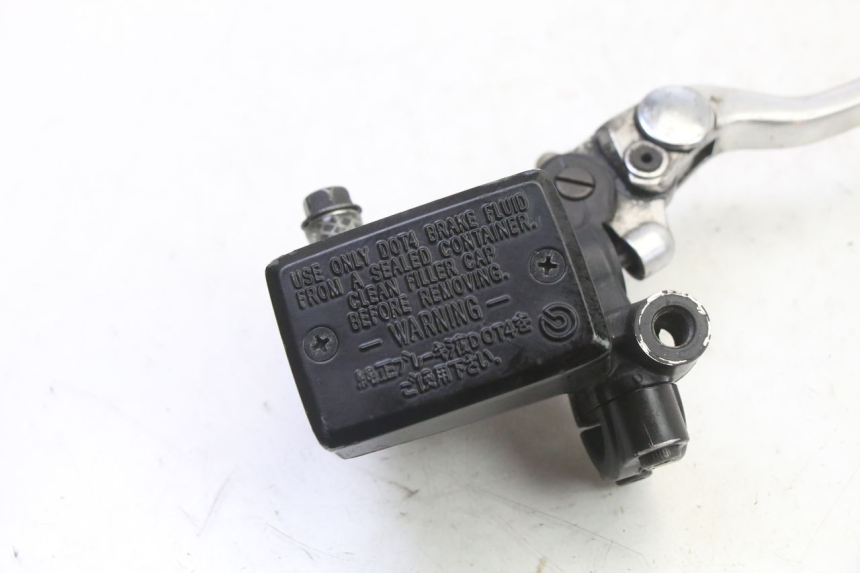 photo de FRONT BRAKE MASTER CYLINDER YAMAHA TDM ABS 900 (2002 - 2014)
