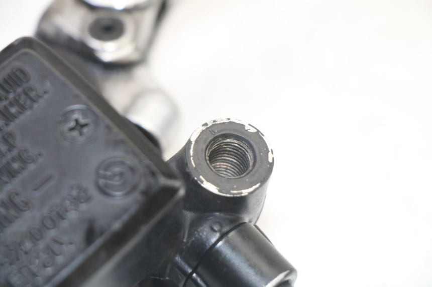 photo de FRONT BRAKE MASTER CYLINDER YAMAHA TDM ABS 900 (2002 - 2014)