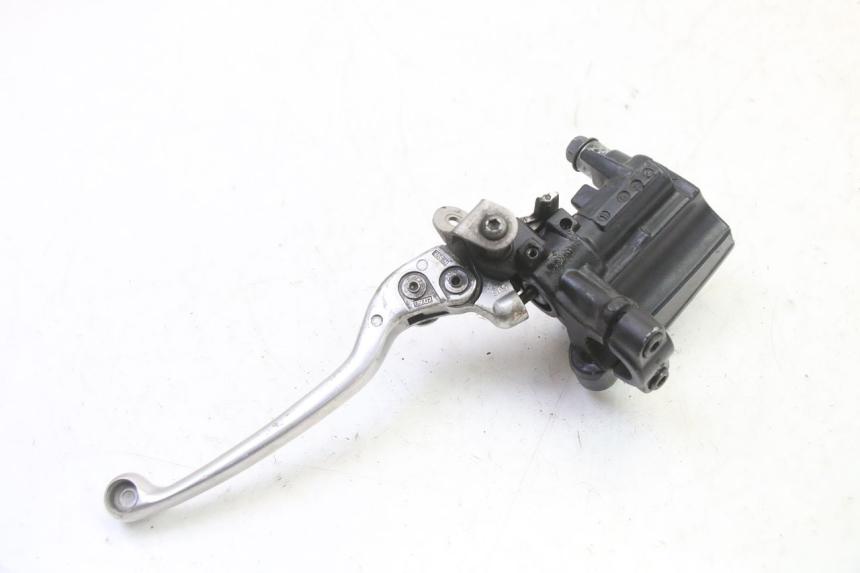photo de FRONT BRAKE MASTER CYLINDER YAMAHA TDM ABS 900 (2002 - 2014)