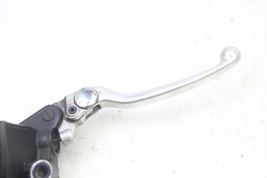 photo de FRONT BRAKE MASTER CYLINDER YAMAHA TDM ABS 900 (2002 - 2014)