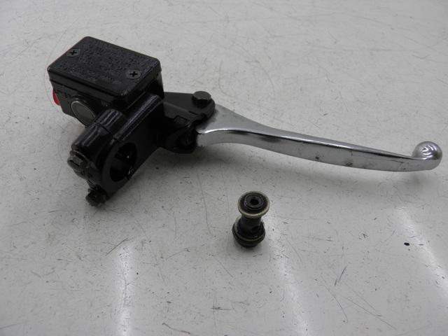 photo de FRONT BRAKE MASTER CYLINDER TNT MOTOR ROMA 10' 4T 50 (2007 - 2018)