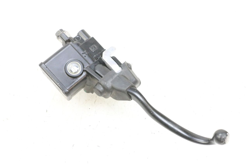 photo de FRONT BRAKE MASTER CYLINDER YAMAHA TRICITY 300 (2020 - 2024) - Component detail