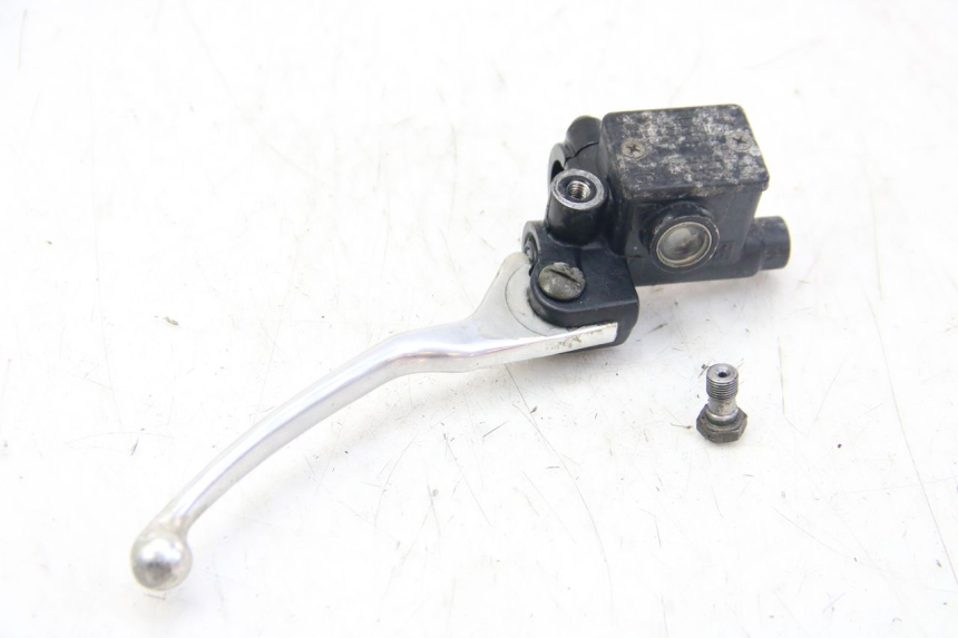 photo de FRONT MASTER CYLINDER PIAGGIO VESPA GRANTURISMO 125 (2003 - 2007)
