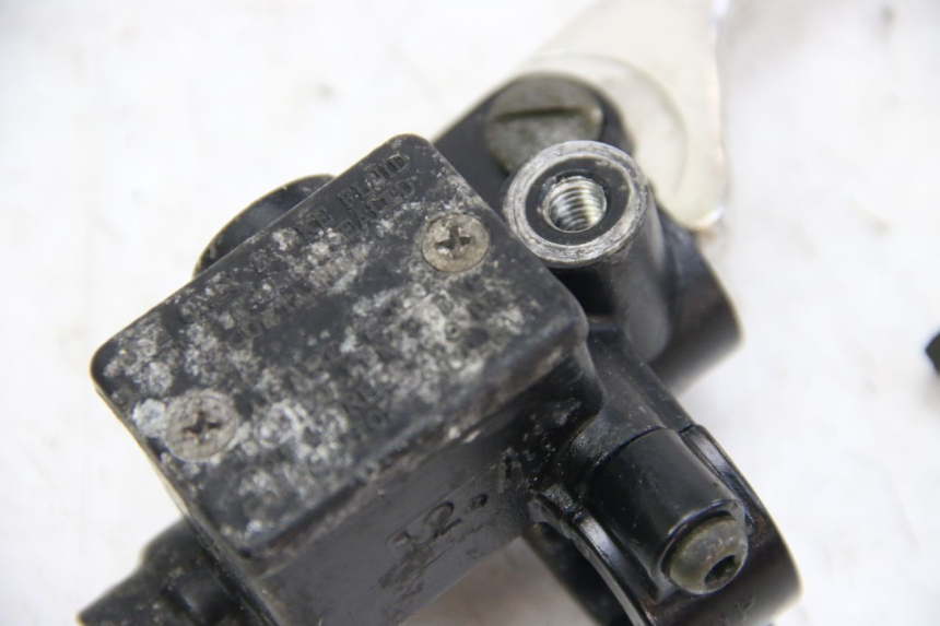 photo de FRONT MASTER CYLINDER PIAGGIO VESPA GRANTURISMO 125 (2003 - 2007)