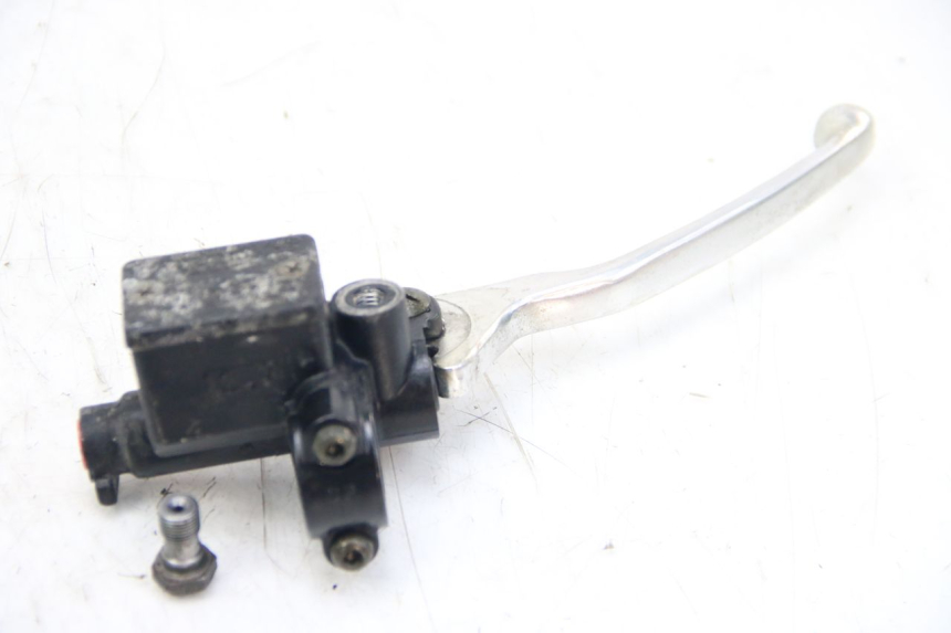 photo de FRONT MASTER CYLINDER PIAGGIO VESPA GRANTURISMO 125 (2003 - 2007)