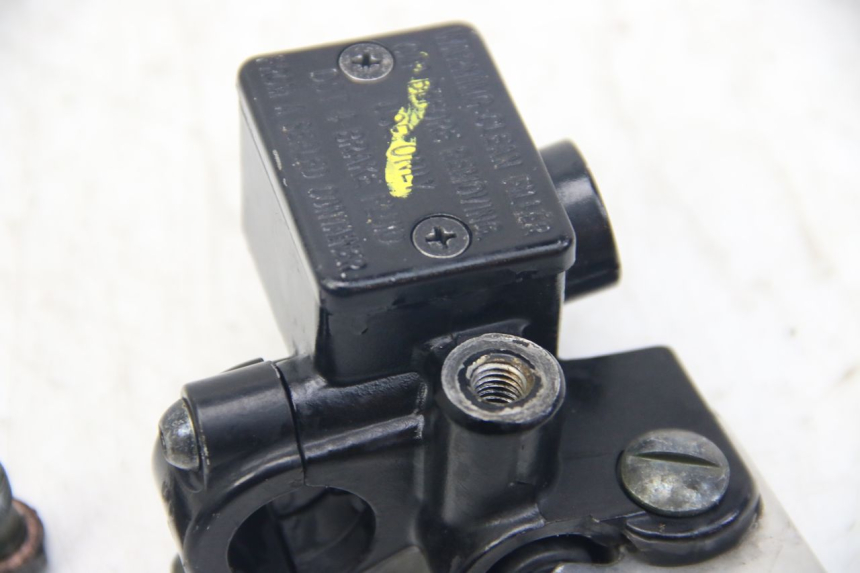 photo de FRONT MASTER CYLINDER PIAGGIO VESPA SPRINT 2T 50 (2014 - 2018)