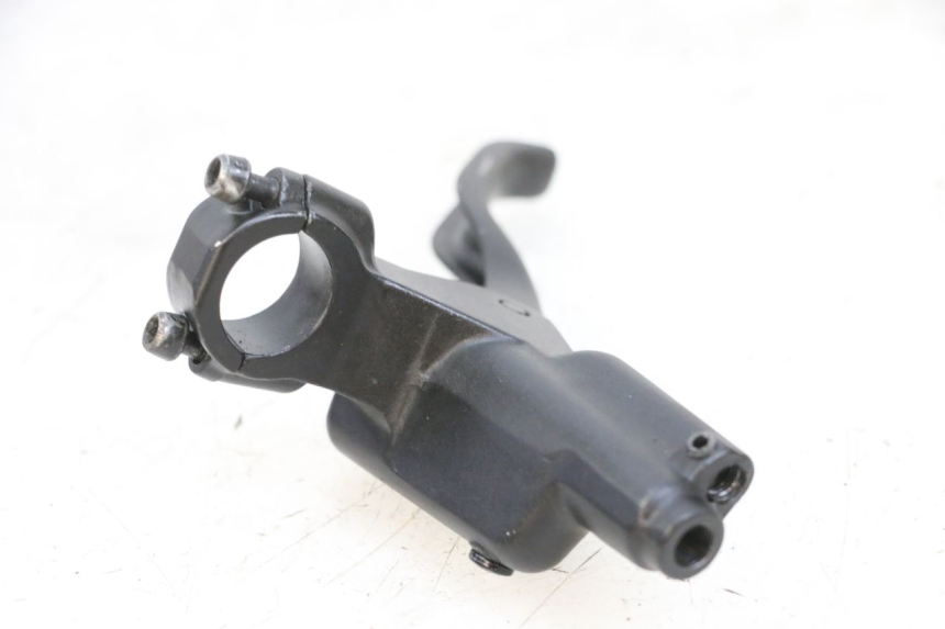 photo de FRONT MASTER CYLINDER DUALTRON VICTOR LIMITED 1