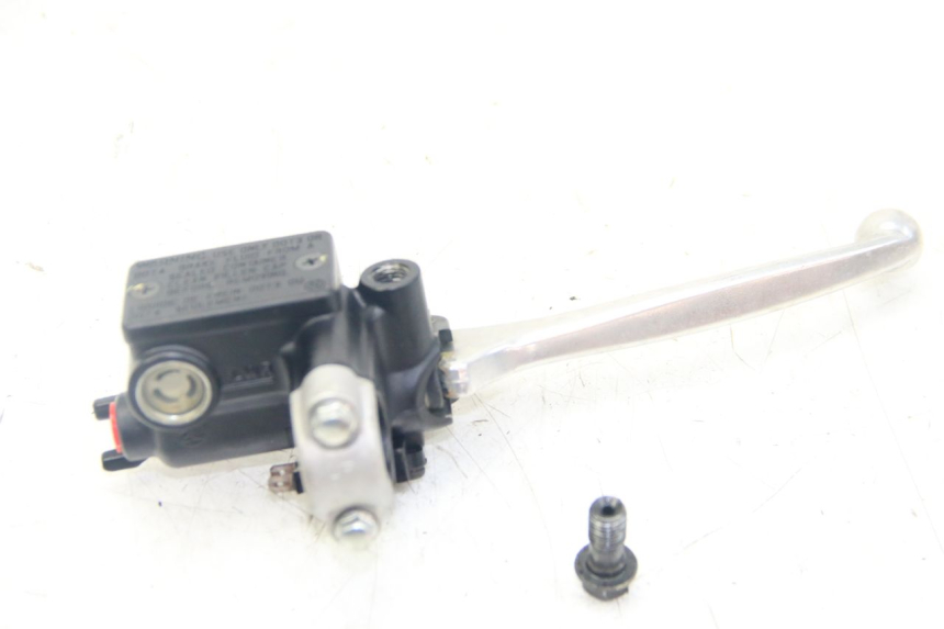 photo de FRONT BRAKE MASTER CYLINDER HONDA VISION NSC R 50 (2013 - 2015)