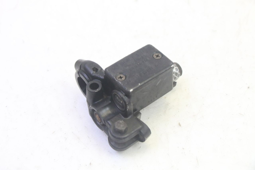 photo de FRONT BRAKE MASTER CYLINDER PEUGEOT VIVACITY 100 (1999 - 2008) - Alternative perspective