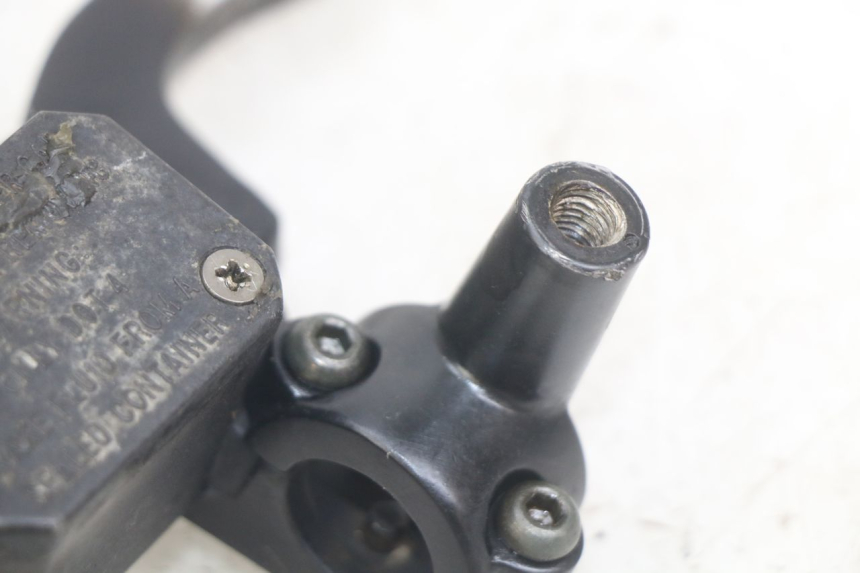 photo de FRONT MASTER CYLINDER YAMAHA X-MAX XMAX 250 (2006 - 2009)