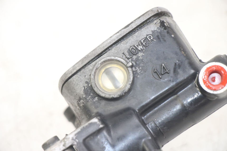 photo de FRONT BRAKE MASTER CYLINDER YAMAHA XJN DIVERSION 600 (2000 - 2003)