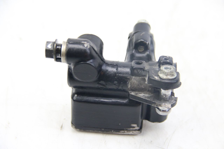 photo de FRONT BRAKE MASTER CYLINDER HONDA XR L 125 (2003 - 2007)