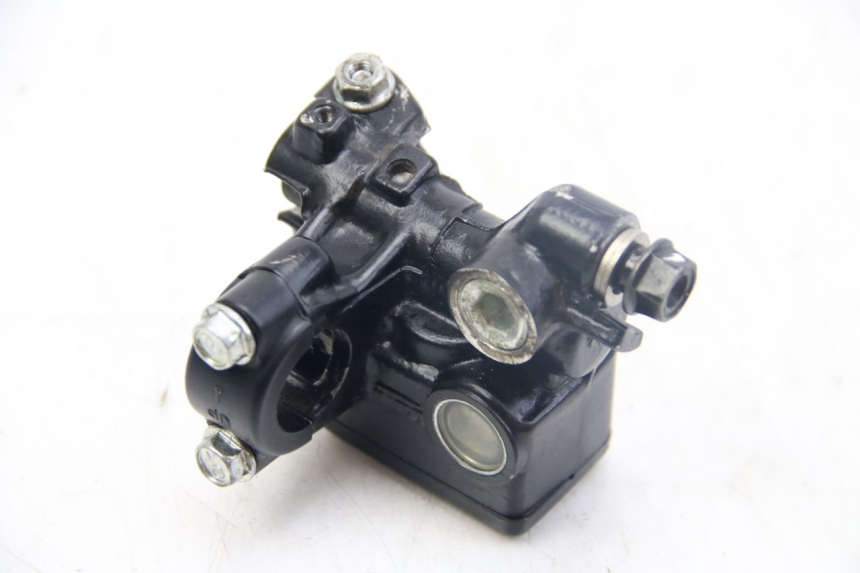 photo de FRONT BRAKE MASTER CYLINDER HONDA XR L 125 (2003 - 2007)