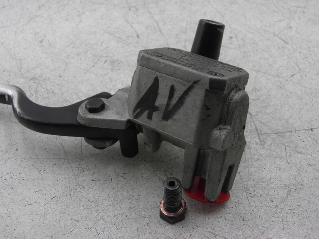 photo de FRONT BRAKE MASTER CYLINDER YAMAHA X-CITY XCITY 125 (2007 - 2008)