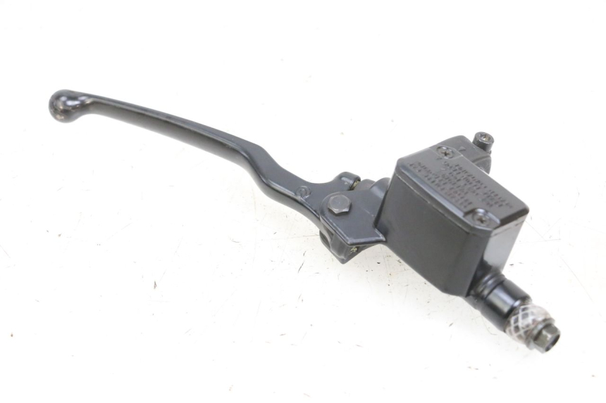 photo de FRONT BRAKE MASTER CYLINDER YAMAHA YP MAJESTY 125 (2002 - 2006) - Main view