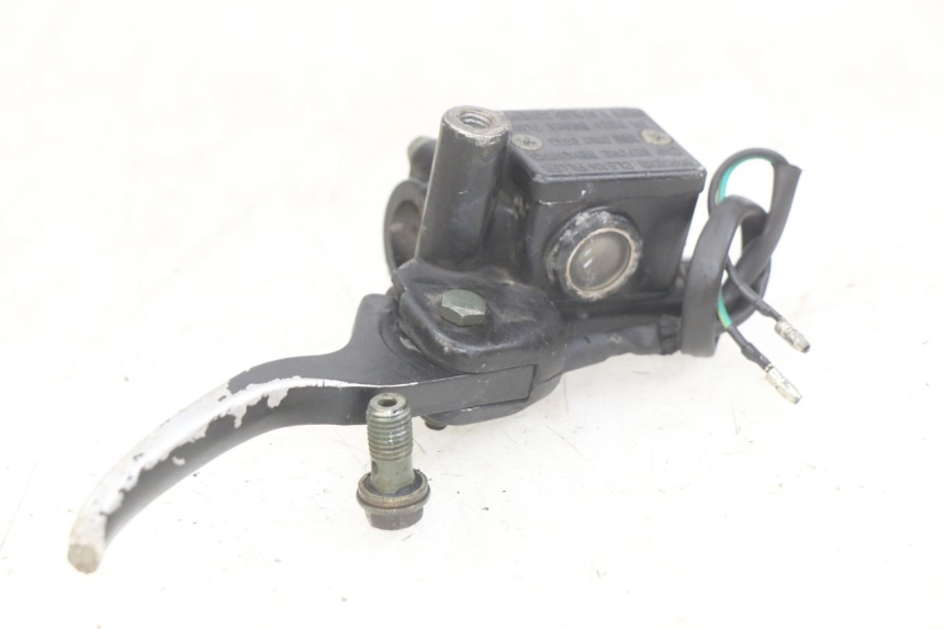 photo de FRONT BRAKE MASTER CYLINDER YIYING YY125T 125 (2006 - 2014)