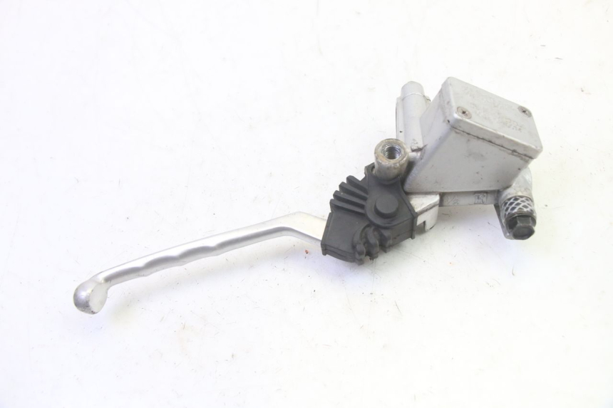 photo de FRONT BRAKE MASTER CYLINDER KYMCO ZING 125 (1997 - 2003) - Technical close-up
