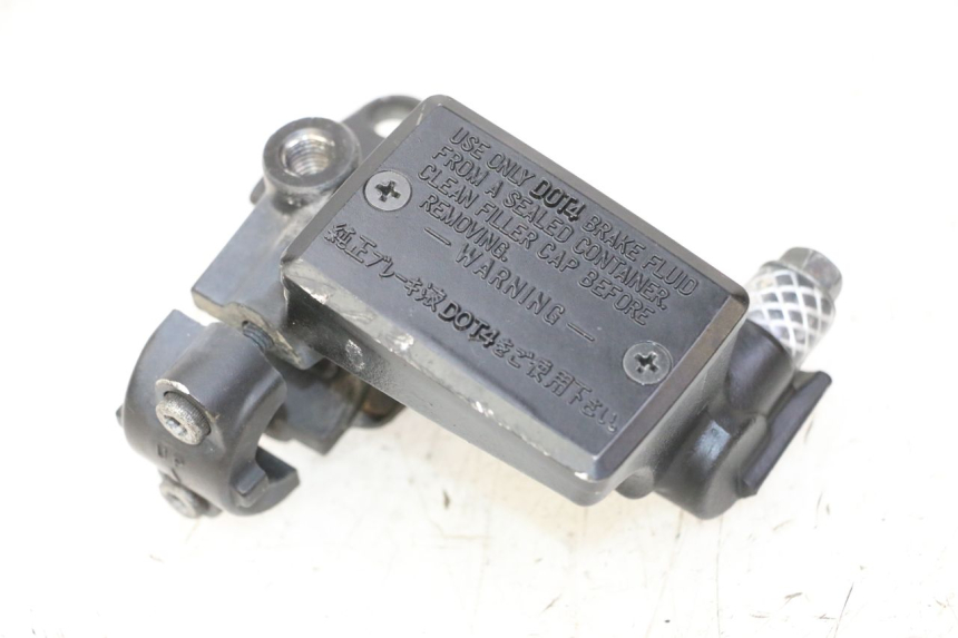 photo de CLUTCH MASTER CYLINDER YAMAHA FJR ABS 1300 (2016 - 2020)