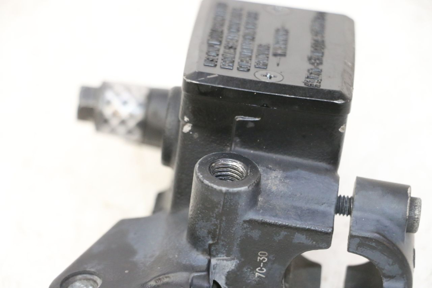 photo de CLUTCH MASTER CYLINDER YAMAHA FJR ABS 1300 (2016 - 2020)